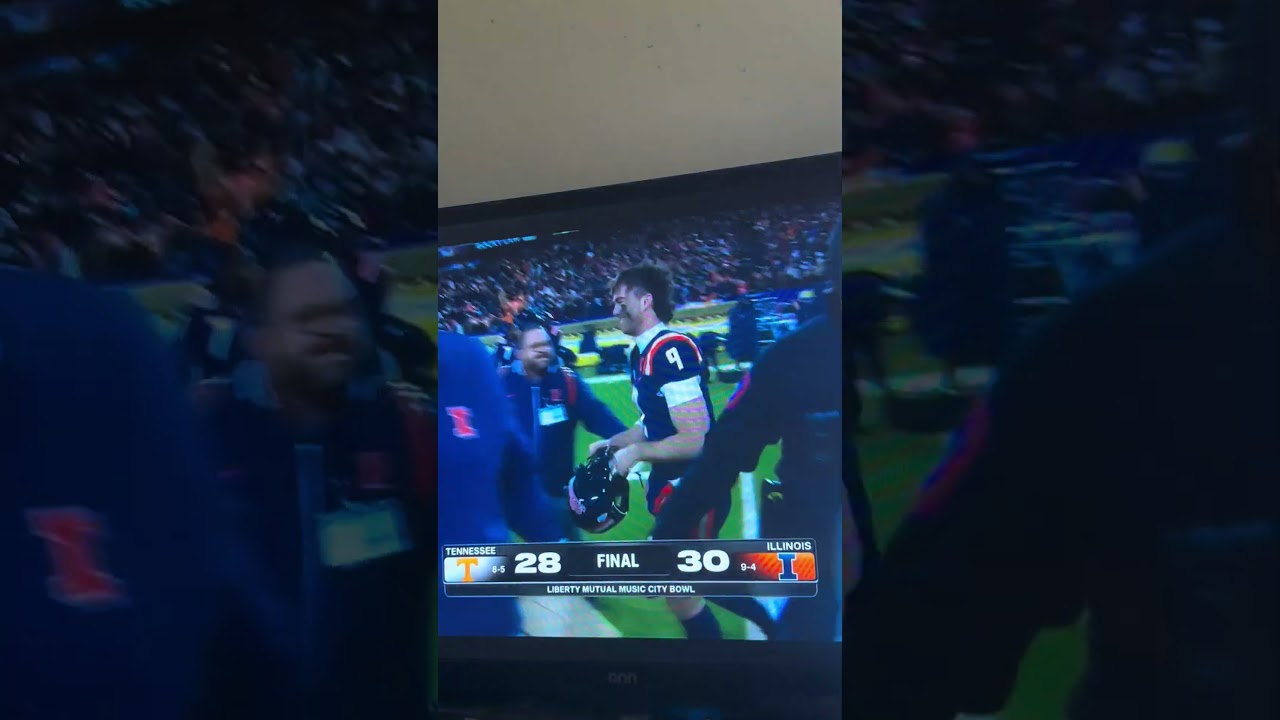 Illinois Beats Tennessee In The Music City Bowl 