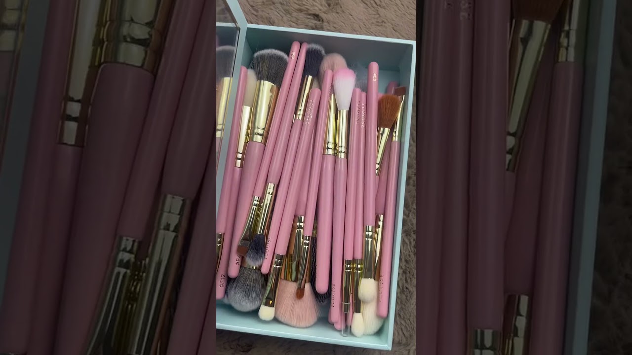 Essential Brush Bundle for Makeup Lovers 
