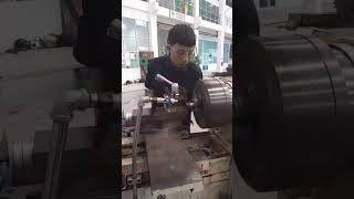 Operator Mesin Bubut
