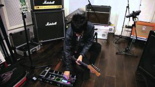 Ray-Ban presenta: Johnny Marr chords