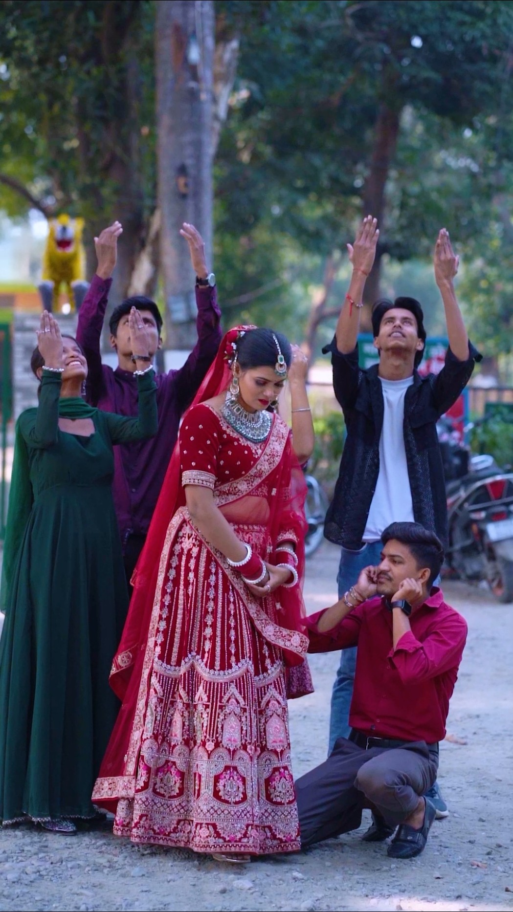 Yaar meri maa tujhe pasand nhi karti