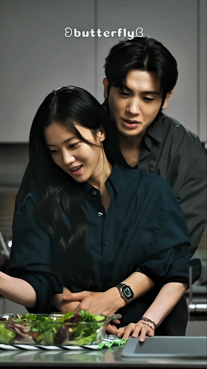 back hug 🙉💗 ft. boyfriend #kdrama #shorts