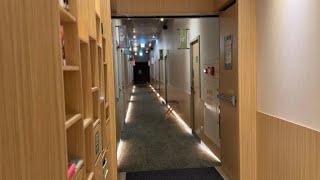 Taoyuan international airport capsule hotel