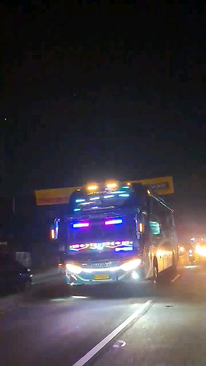 Telolet Basuri Sahur Ramadhan#teloletbasuri #busmania #sahur #teloletbasuriv3 #tunggaljaya