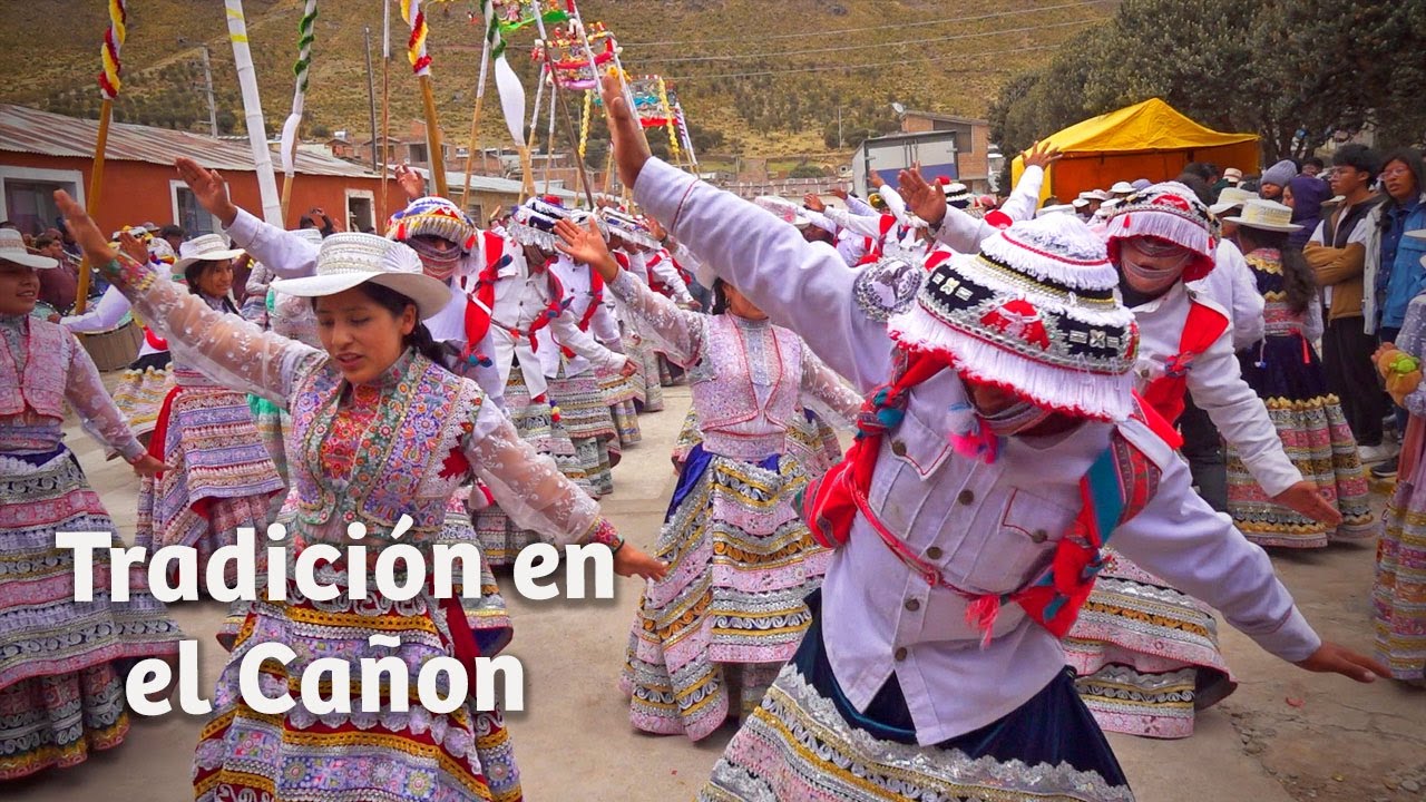Wititi Danza Callalli: Ritmo, Historia y Tradición en el Valle del Colca 🏔️