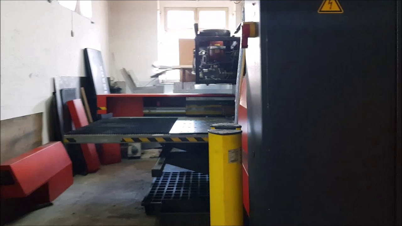 AMADA Europe 258 Punching Press