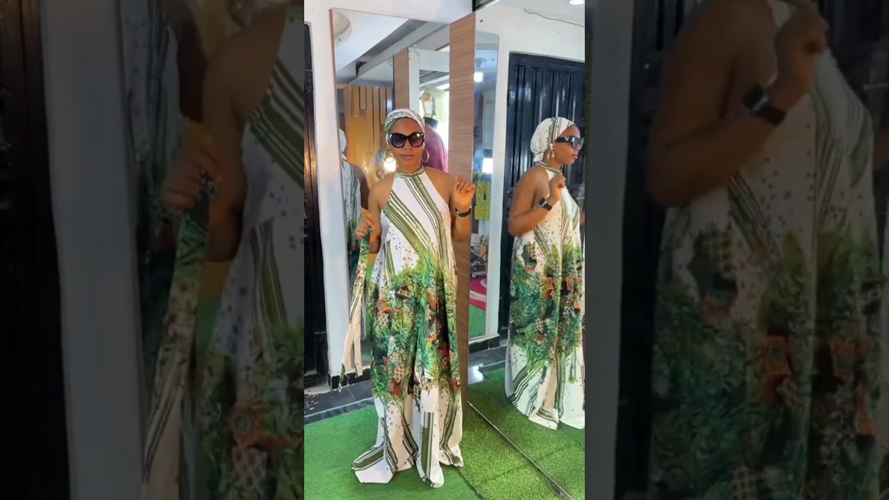 Платье с воротником-халтером в наличии #12000