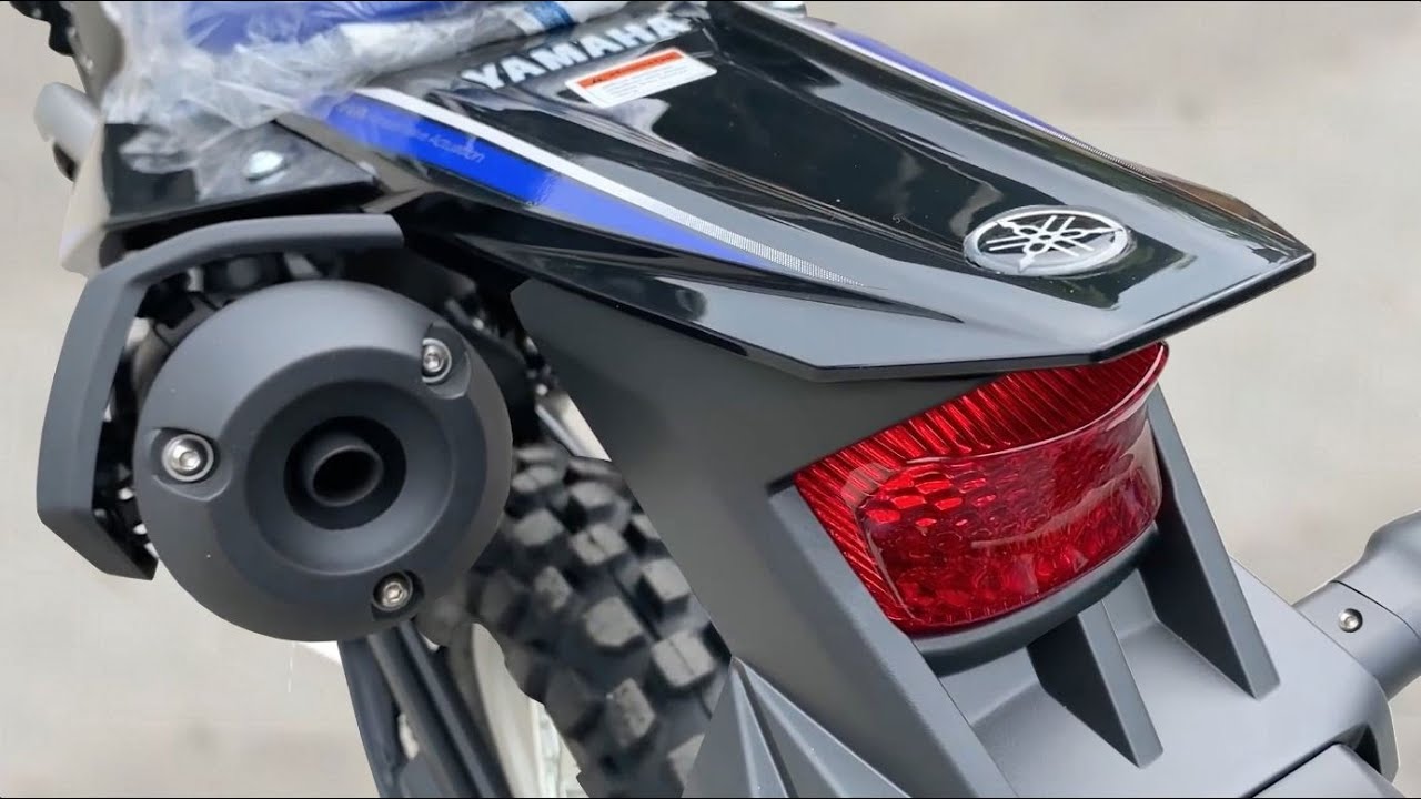 CAI BEM? YAMAHA WR 155R UMA OFF-ROAD LEGALIZADA PARA RUA! 