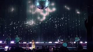 Hilary Duff Anywhere But Here Live at MIDFLORIDA Credit Union Amphitheatre 06 23 26