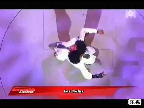 World best hip hop dancer #Twins# on Bollywood song