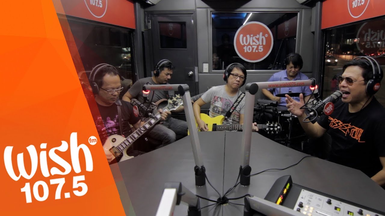 The Dawn performs Salamat LIVE on Wish 1075 Bus