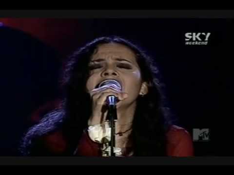 Santa Sabina - Labios Mojados - MTV Unplugged