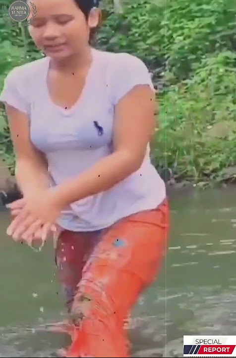A Refreshing River Bath: Daily Vlog Adventure