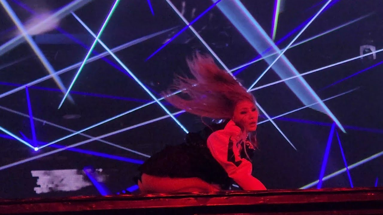 2NE1 CL The Baddest Female x MTBD  Manila Welcome Back Concert Live Philippines 20241116 Full Fancam