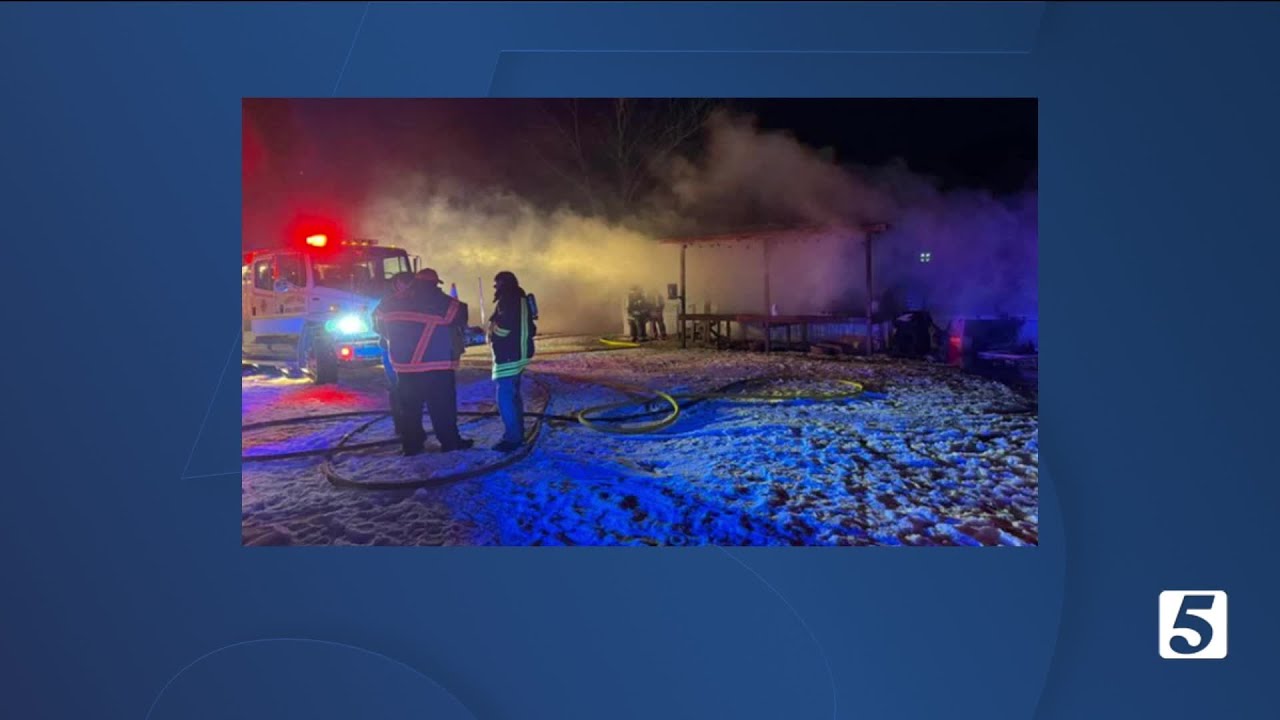 three-firefighters-escape-house-fire-in-lawrenceburg-youtube