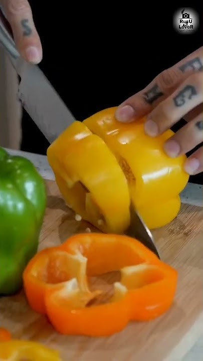 stuffed-peppers-with-eggs-gym-boys-diet-plan-how-to-make-diet-food-gym