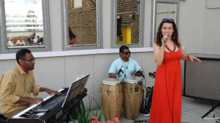 Tracy Hannemann Singing Sunday Morning At The Mac 7 14 16