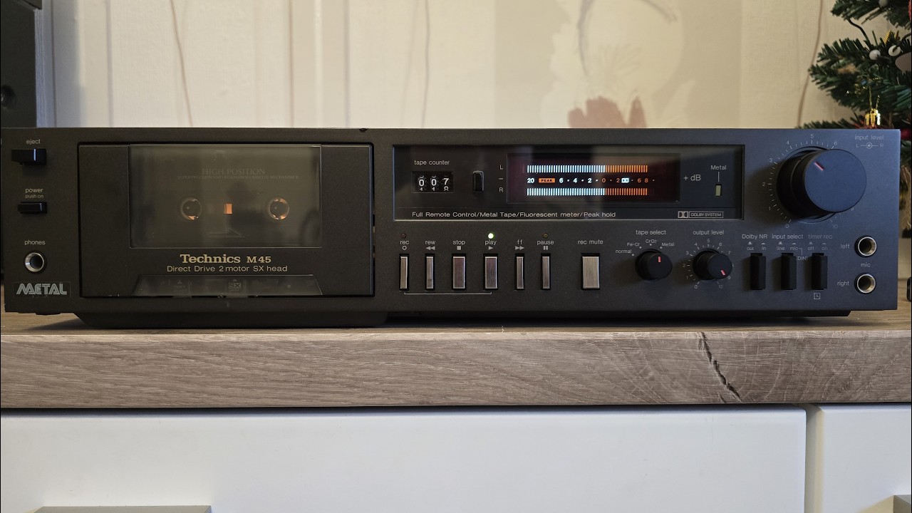 Technics RS-M45 Quality of the Century - YouTube