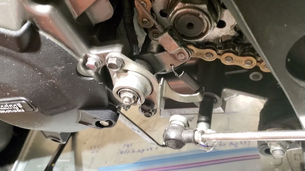 1g vs 2g sv650 clutch worm gear bracket YouTube