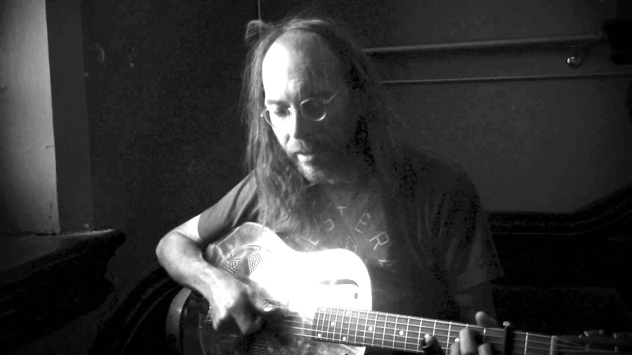 Kitchen Song No 15 Charlie Parr playing Delia