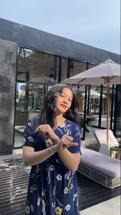 aku dance ya kaku banget gusy!!😆😅|Naisa Alifia Yuriza (N.A.Y)