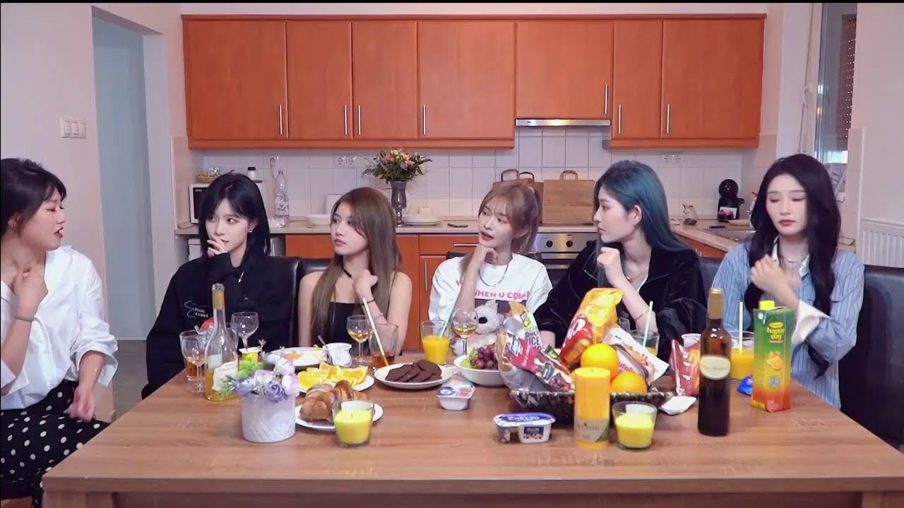 【匈牙利特别”直播“第二弹】王奕、周诗雨、杨冰怡、朱怡欣、柏欣妤聊在匈牙利的见闻