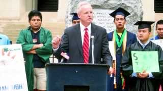 July 31st, 2013 - DreamActivists: In-State Tuition Lawsuit Introduced by Charles Kuck at Rally