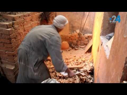 وجوه مصرية صناعة الفخار النقش في طمي النيل