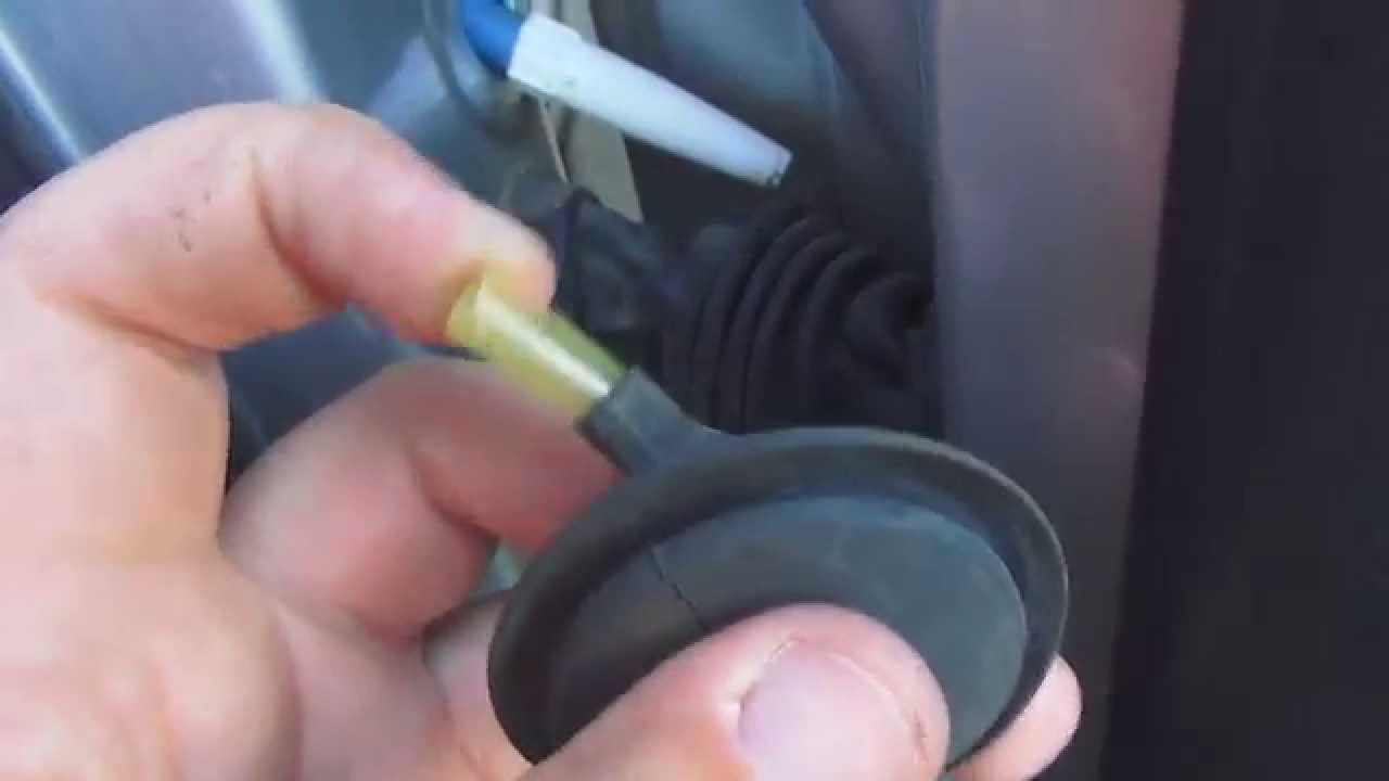 Volkswagen Jetta / Bora / Golf прочистка дренажа Люка - Решил проблему мокрого пола