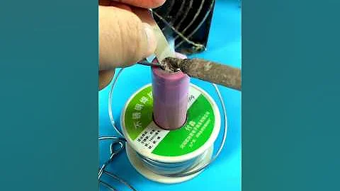 how to soldering lithium battery? #batterysoldering #howtosoldering #satisfying #diyelectronics