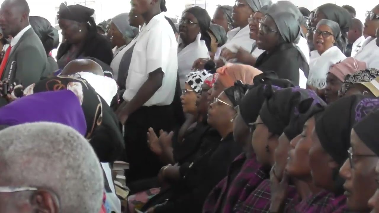 “Tita ge #gomsabe da by Parish choir