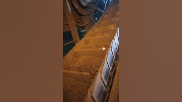 clinker extract depth bucket conveyor #cementfactory