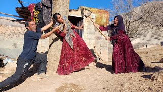 Download Lagu Javad went with his first wife to collect firewood and stayed the night in the mountains😱😱 MP3