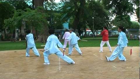 Thái cực đoản côn ( Tập thể ) - CLB DS Quan Tâm Tao Đàn, Q1