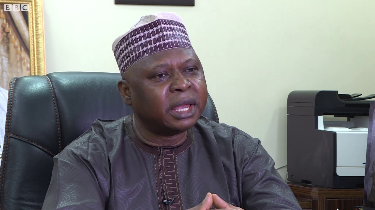 BBC Hausa - Kabiru Turaki ya ce ya fi Buhari ilimi