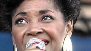 Nancy Wilson - The Folks Who Live On The Hill - 8/15/1987 - Newport Jazz Festival (Official) chords