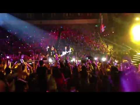 2013.9/8台北小巨蛋 周杰倫 魔天倫演場會 JAY&五月天-離開地球表面
