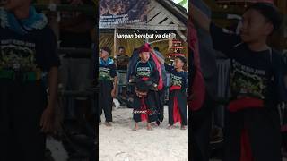 Banteng Bocil Wahyu Suryo Joyo Lagi Asyik Joget Mberot