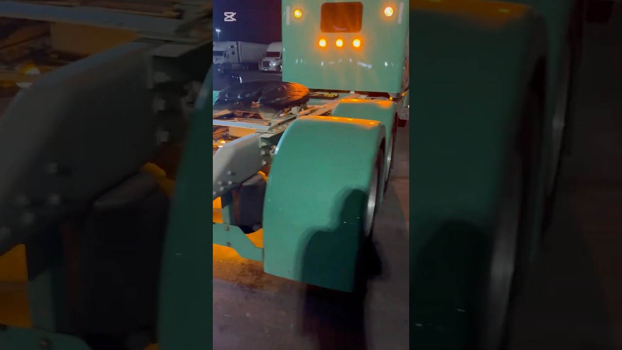 Too clean to ignore #semi #tirechange #tires