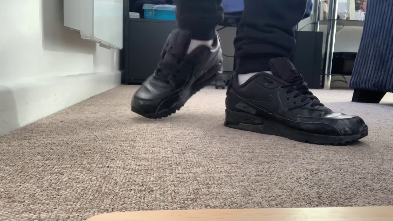 Trashed Nike 90’s black - YouTube