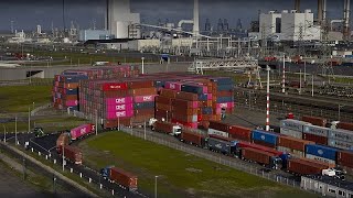 EU economy returns to trade surplus after almost two years in deficit