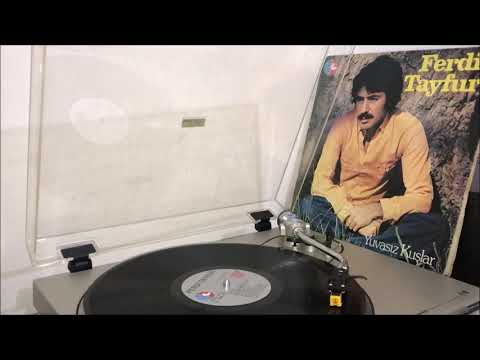 Ferdi Tayfur - Aramızda Engeller Var / 1979 (Plak Kayıt) Dönem Baskısı