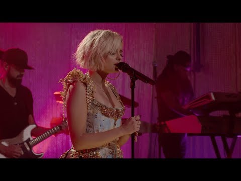 Bebe Rexha - Shining Star (Live from Honda Stage at the iHeartRadio Theater NY)