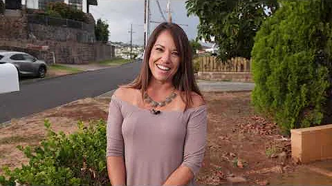 Fixer Upper in Wilhelmina Rise above Kaimuki, Oahu...