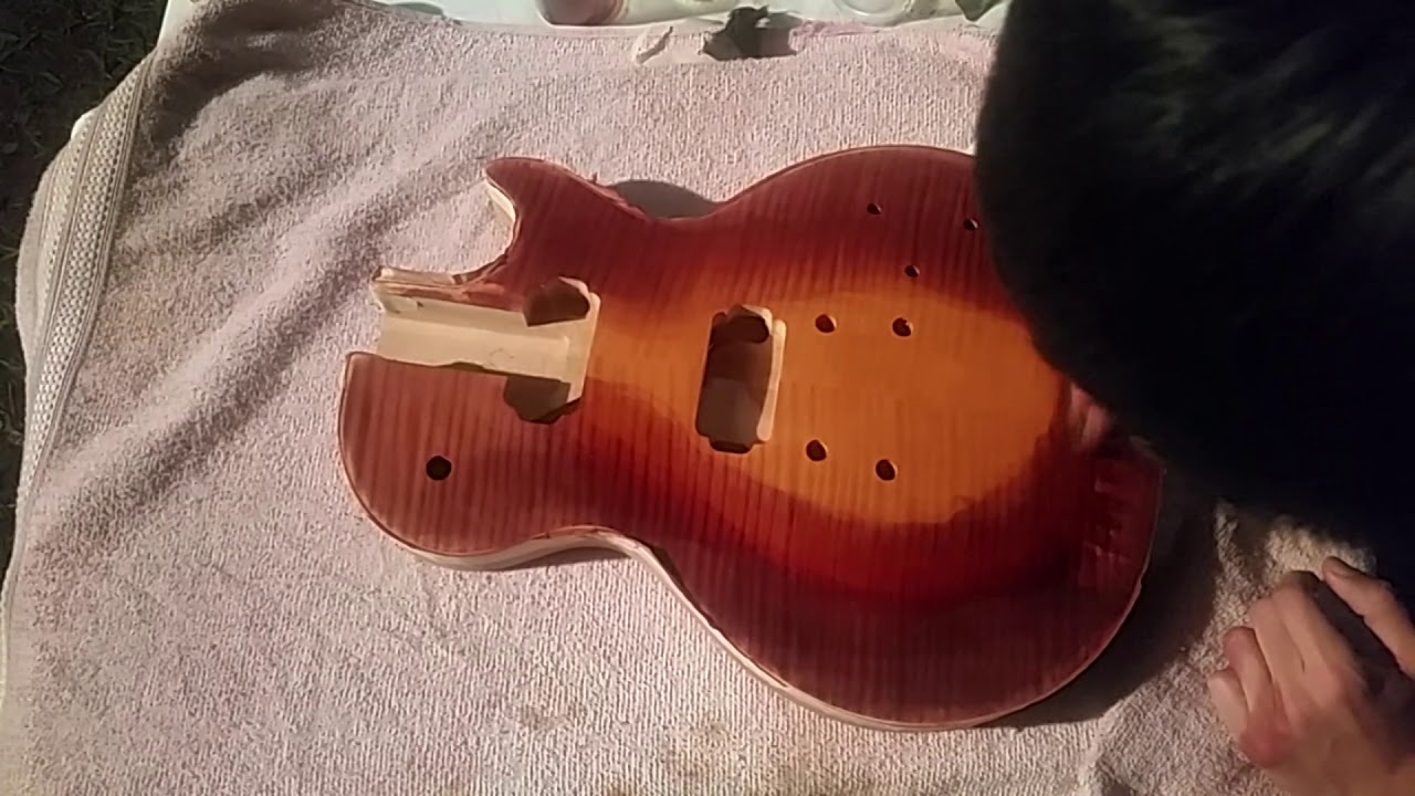 como pintar tu guitarra eléctrica- les paúl- construyendo una guitarra  parte 1 - YouTube