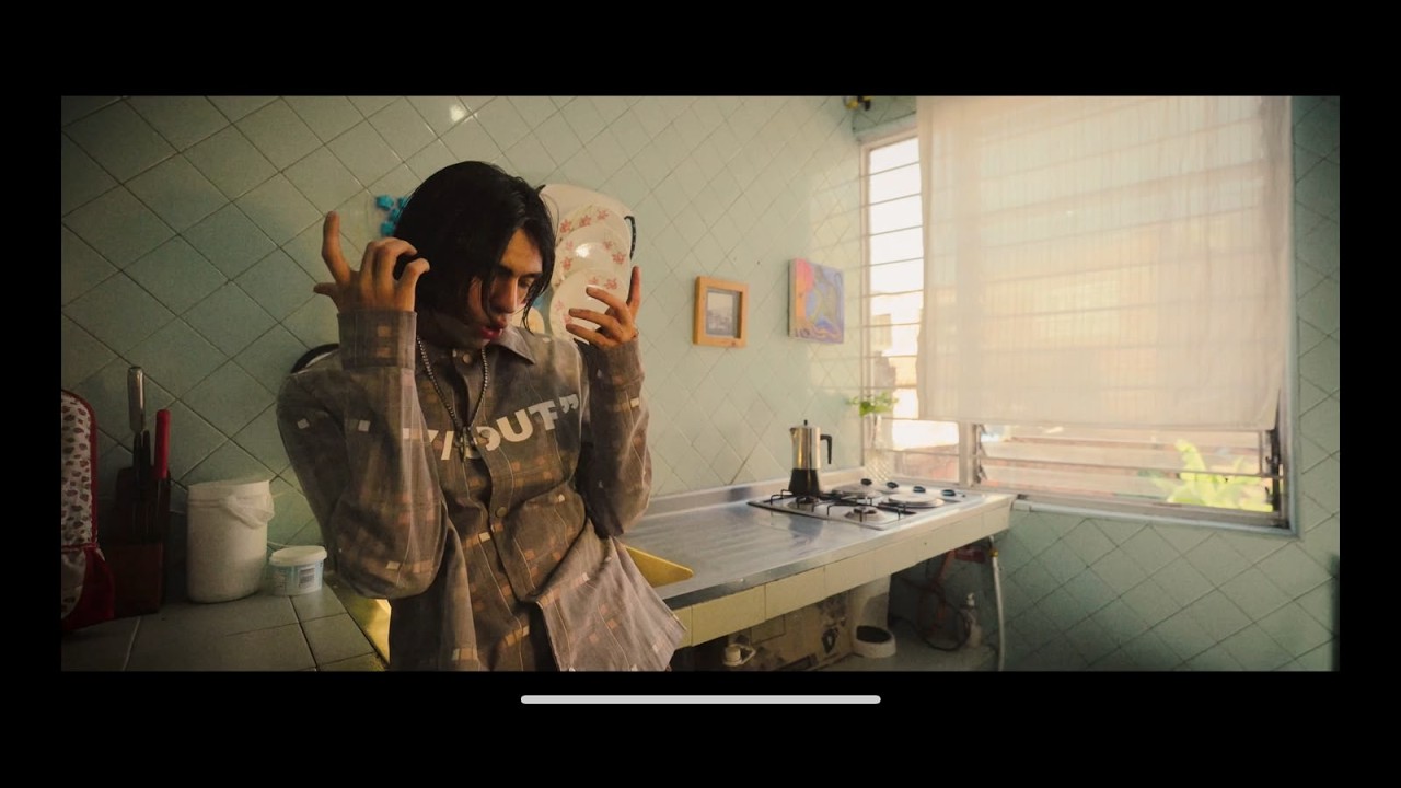 Guarda Lil Maya x Astrokidz - I need u (Video Oficial) su YouTube Guarda Lil Maya x Astrokidz - I need u (Video Oficial) su YouTube
