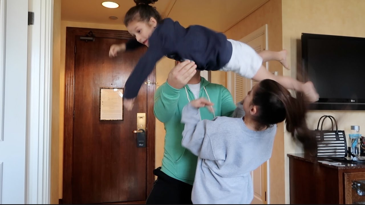 vlogs in spanish Hotel Acro (WK 308.5) | Bratayley