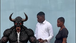 Man turned in to a be@st in front of prophet Joans. What happened is unbelievable