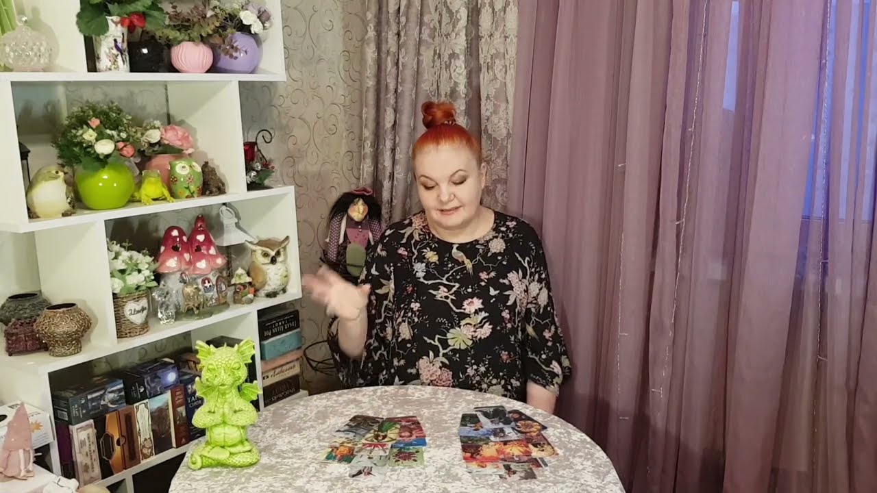 СОПЕРНИЦА ОРЕТ В ГОЛОСИНУ , РВЕТ НА СЕБЕ ПОСЛЕДНЮЮ ВОЛОСИНУ!