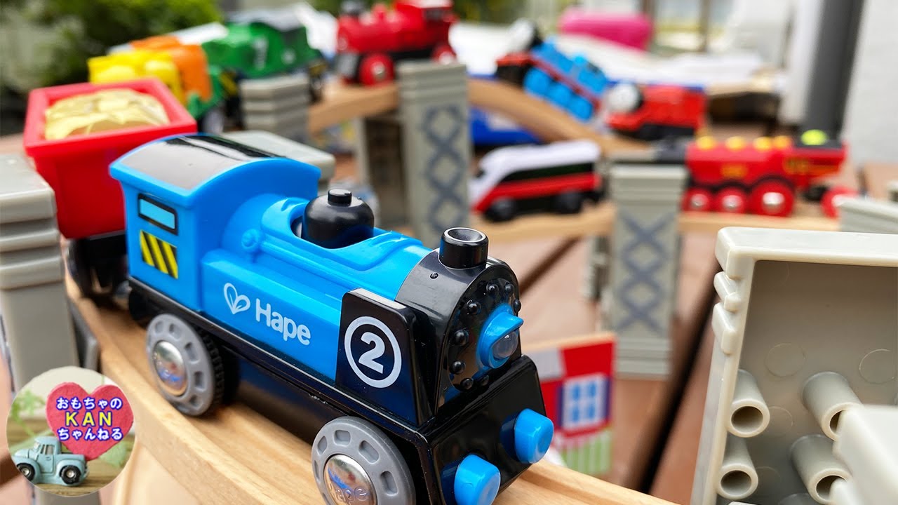 BRIO ブリオ バッテリートーマス おさるのジョージ ロケット